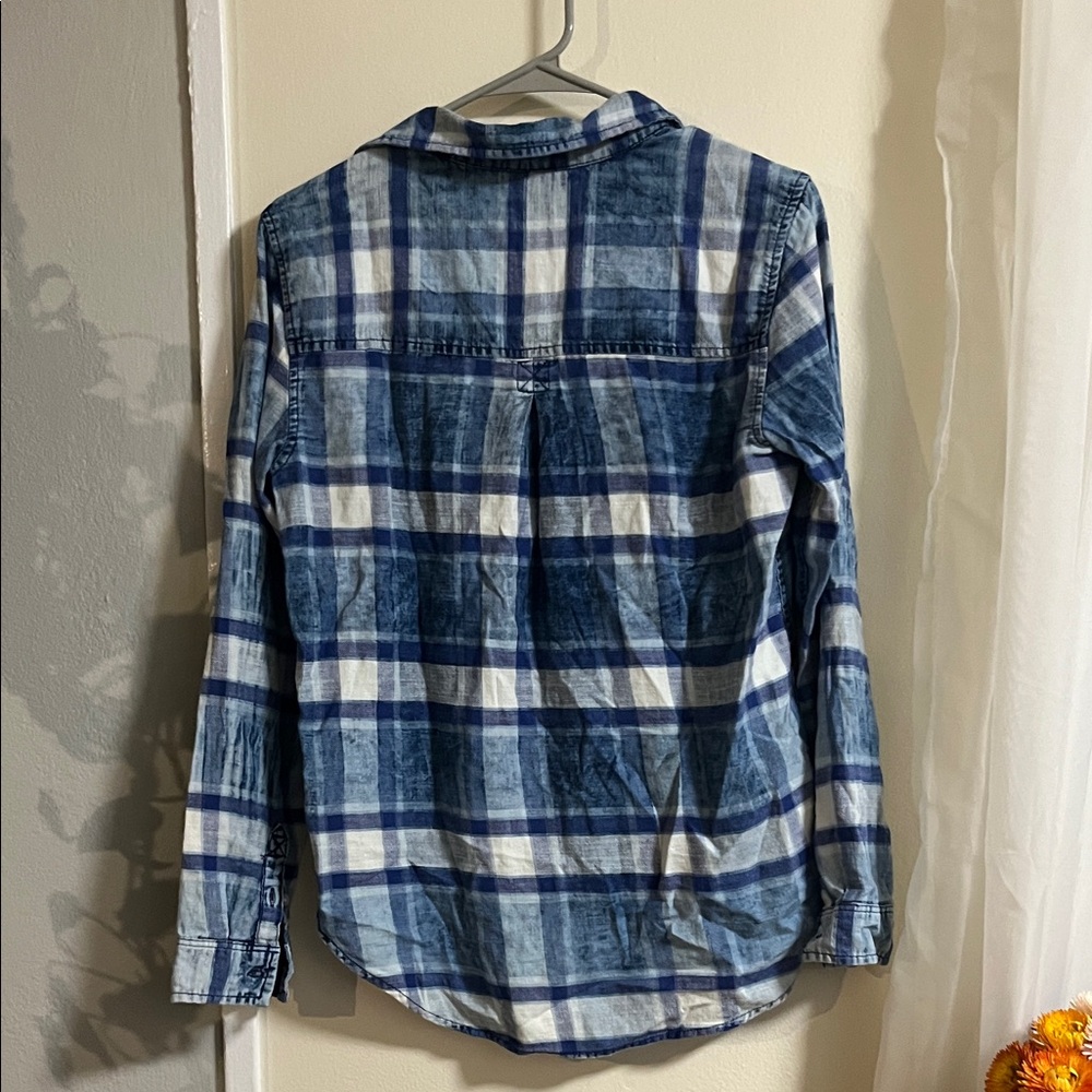 American Eagle Outfitters Blue Plaid Button Down Shirt - Picture 4 of 5